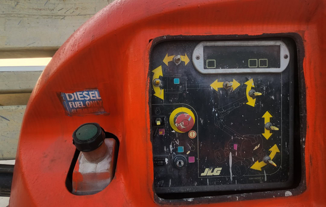 Самоходный коленчатый подъемник Б/У JLG 450 A (2010) 4WD - Фото 1